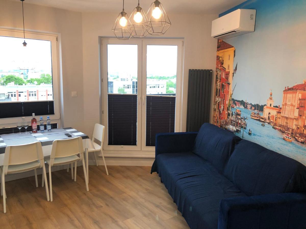 Klimatyzowany Apartament Wenecja Z Garazem Podziemnym Kielce Exteriér fotografie